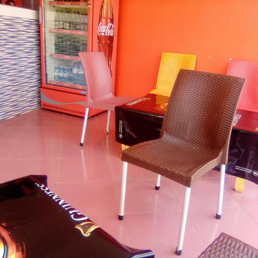 Golden View Hotel Ibanda Εξωτερικό φωτογραφία